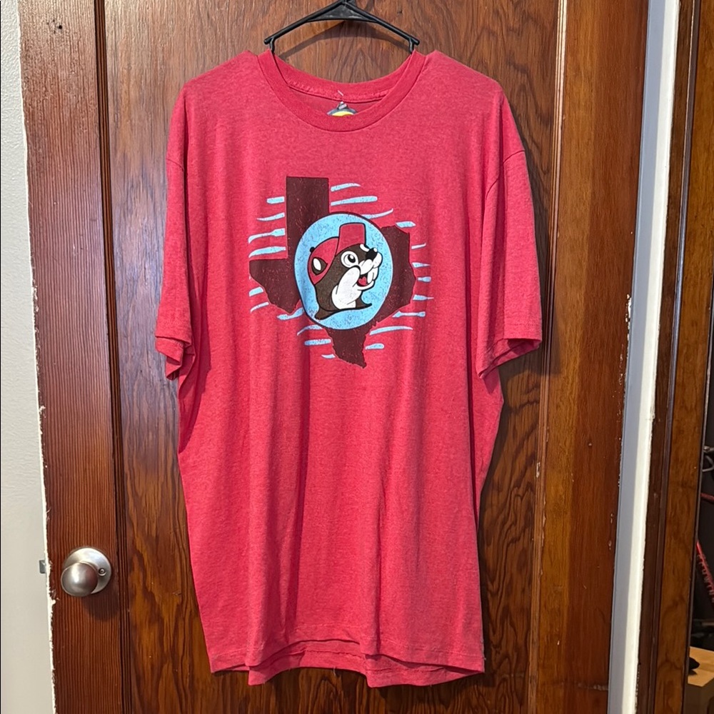 Red Graphic T-Shirt Bucee’s size XL
